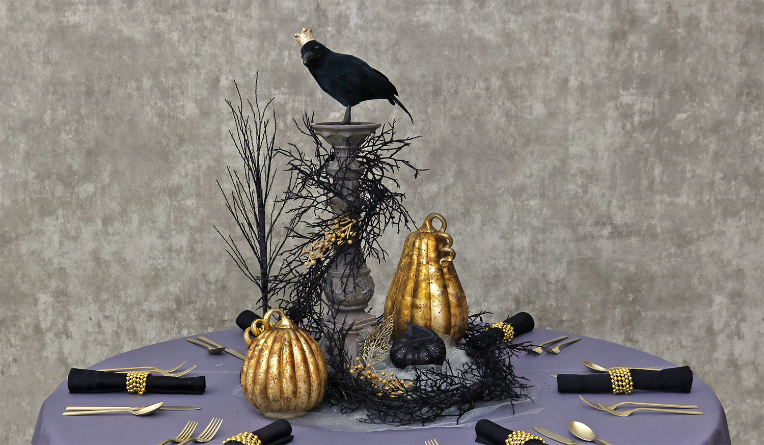 Black Crow Gothic Centerpiece