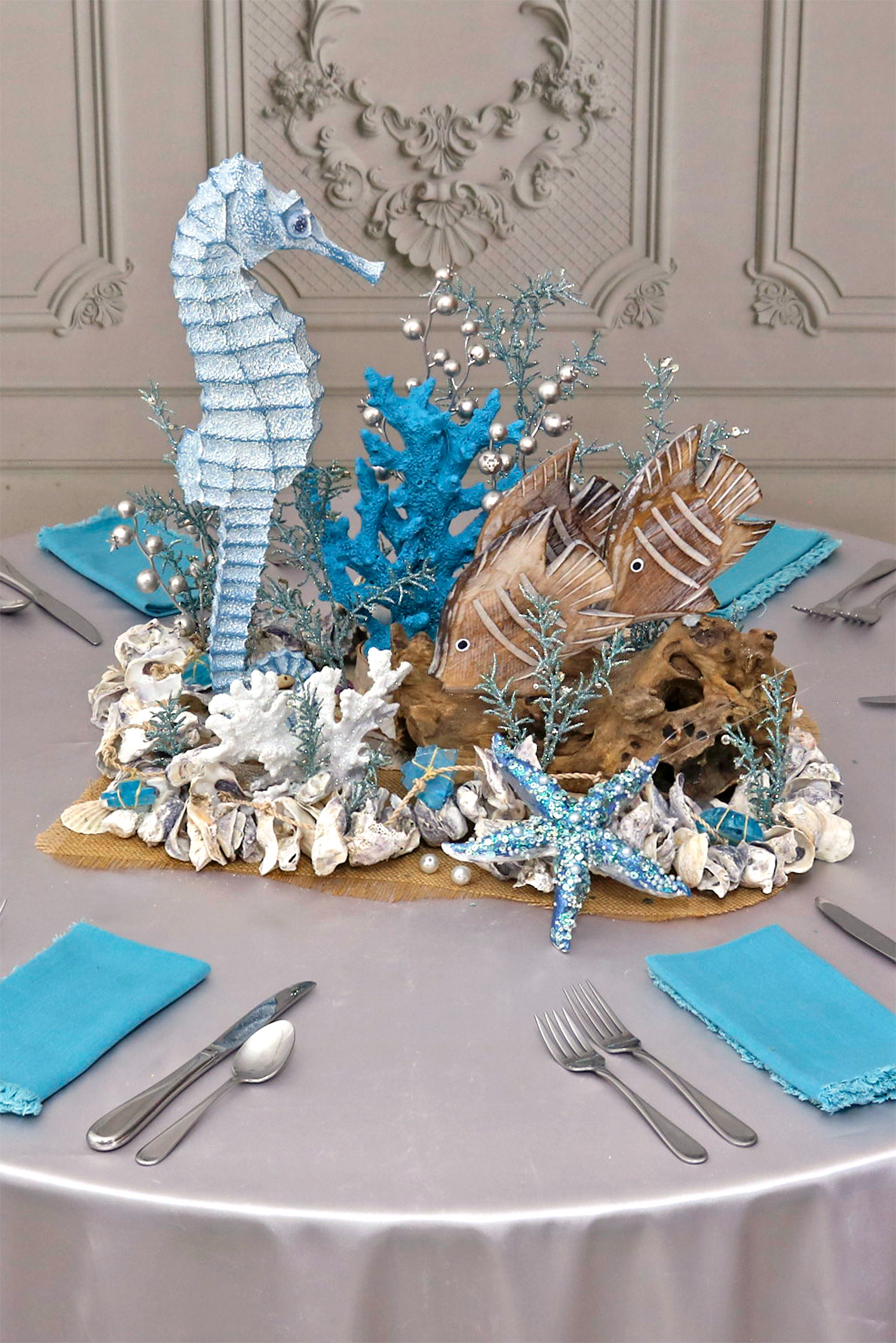 Ocean Bubbles Seahorse Centerpiece