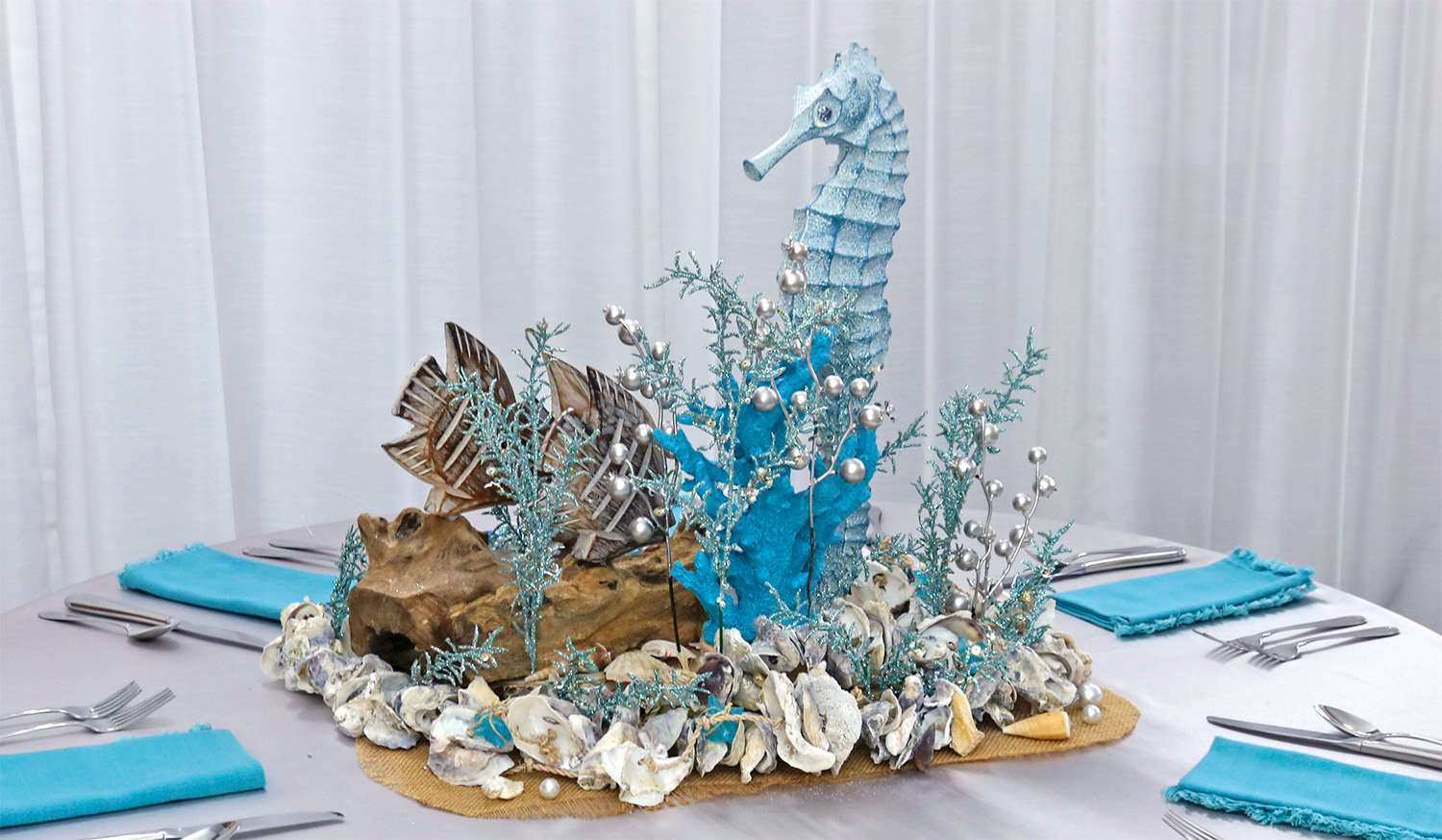 Ocean Bubbles Seahorse Centerpiece